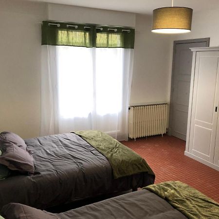 Grand Appartement De Standing "Reve Du Soir" De 170 M2 350 M De La Gare Lourdes Exterior photo